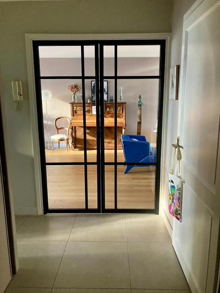 Junior Suite Avec Balcon ليون 0*,