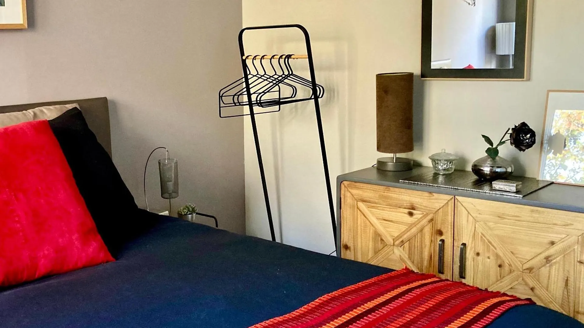 بيت ضيافة Junior Suite Avec Balcon ليون